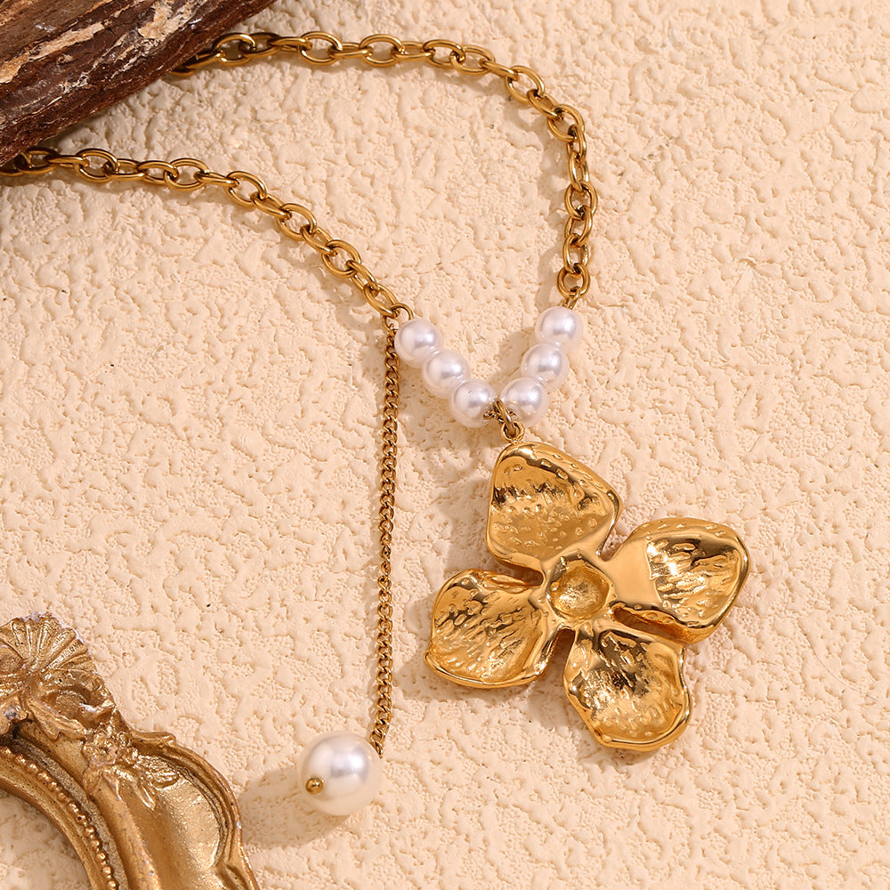 Vintage Floral Pearl Pendant Necklace – 18K Gold Plated Stainless Steel Boutique Statement Jewelry for Women