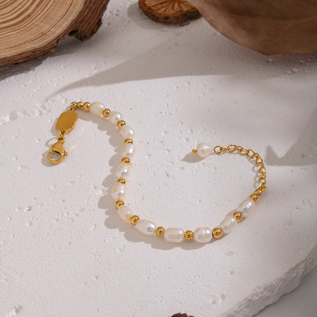 Freshwater Pearl Stainless Steel Bracelet – Gold Plated Titanium Steel Minimalist Jewelry for Women