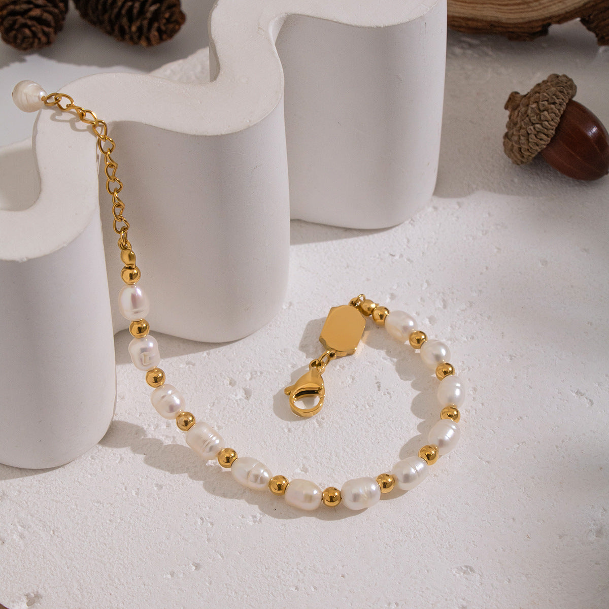 Freshwater Pearl Stainless Steel Bracelet – Gold Plated Titanium Steel Minimalist Jewelry for Women