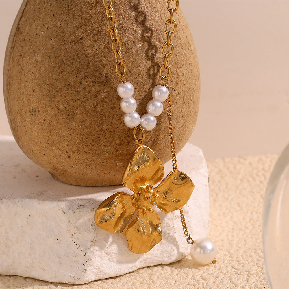 Vintage Floral Pearl Pendant Necklace – 18K Gold Plated Stainless Steel Boutique Statement Jewelry for Women
