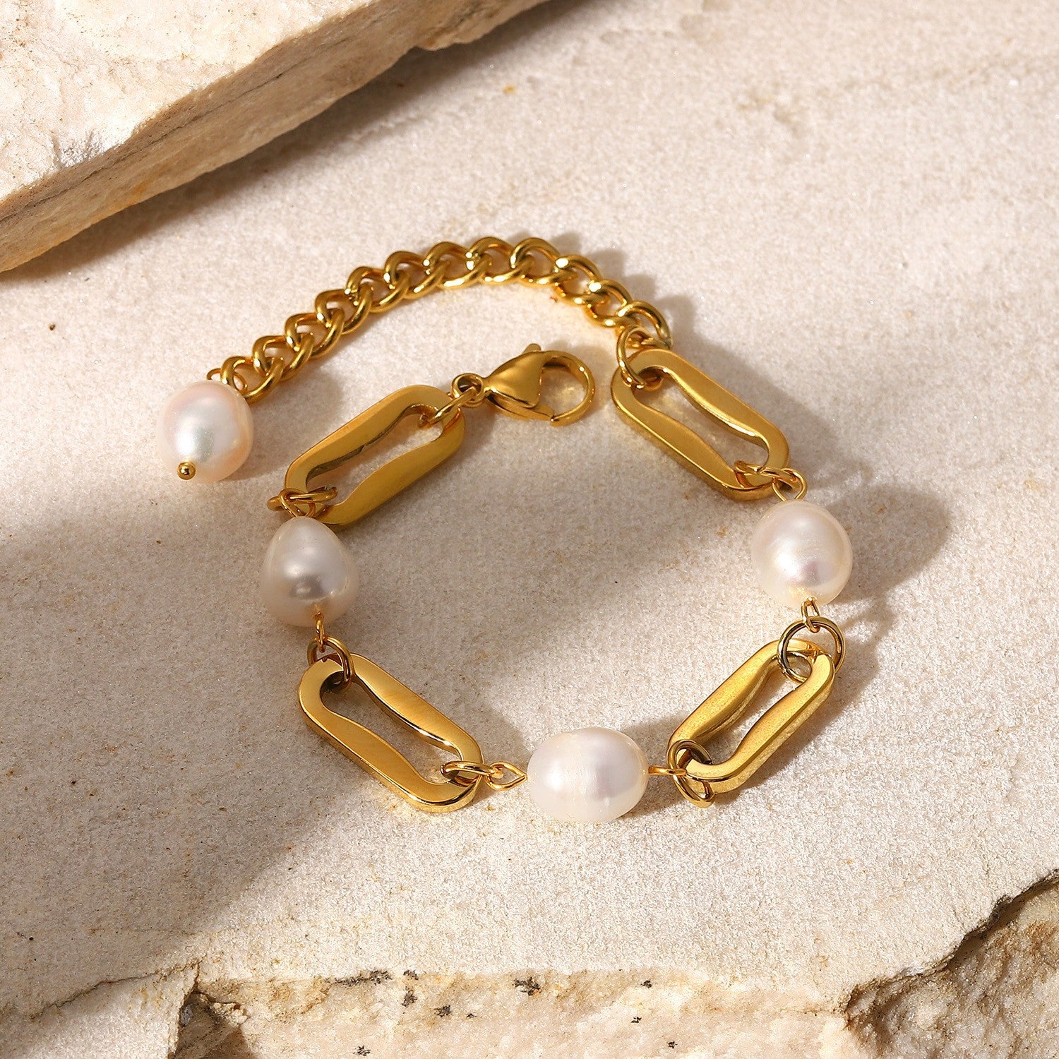 Elegant Pearl Bracelet – Minimalist Gold Plated Jewelry for Women