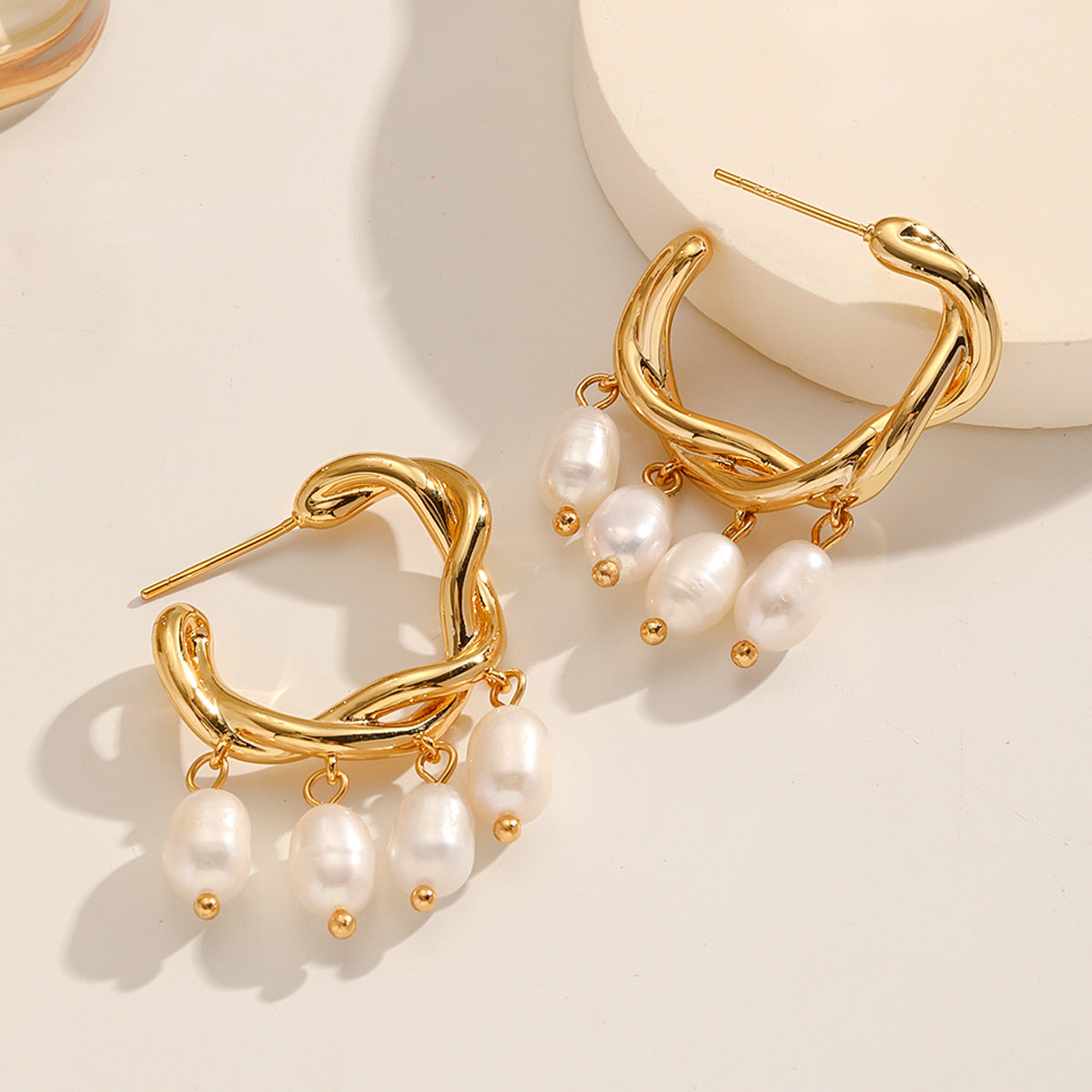 Freshwater Pearl Tassel Hoop Earrings – Elegant C-Shape Minimalist Jewelry for Women
