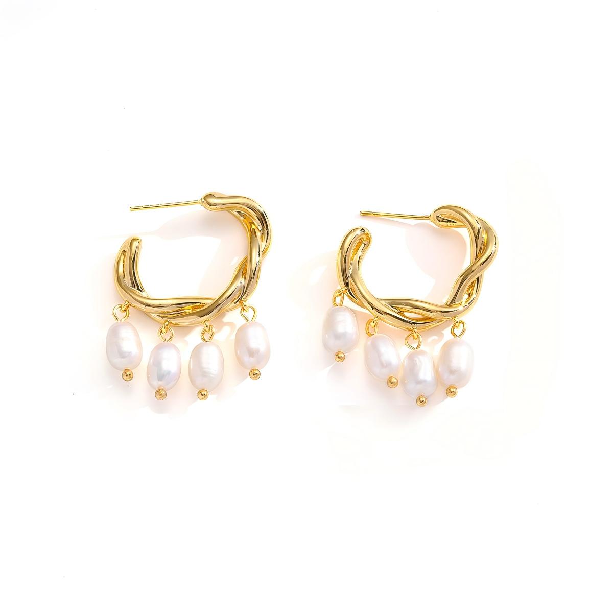 Freshwater Pearl Tassel Hoop Earrings – Elegant C-Shape Minimalist Jewelry for Women